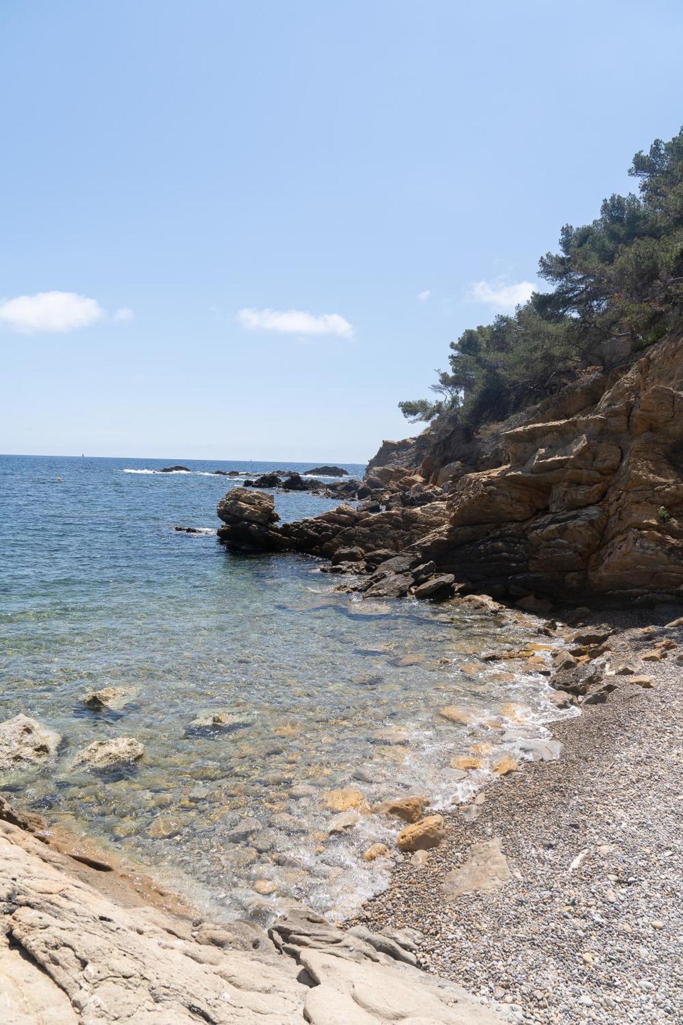 Вилла Le Cabanon - Les Pieds Dans L'Eau - Calanques - Wifi Ансюэс-ла-Редон Номер фото