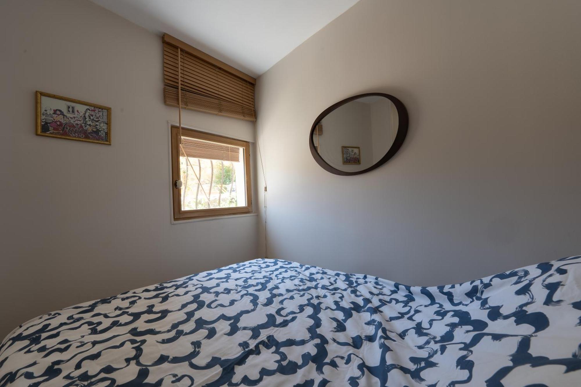 Вилла Le Cabanon - Les Pieds Dans L'Eau - Calanques - Wifi Ансюэс-ла-Редон Номер фото